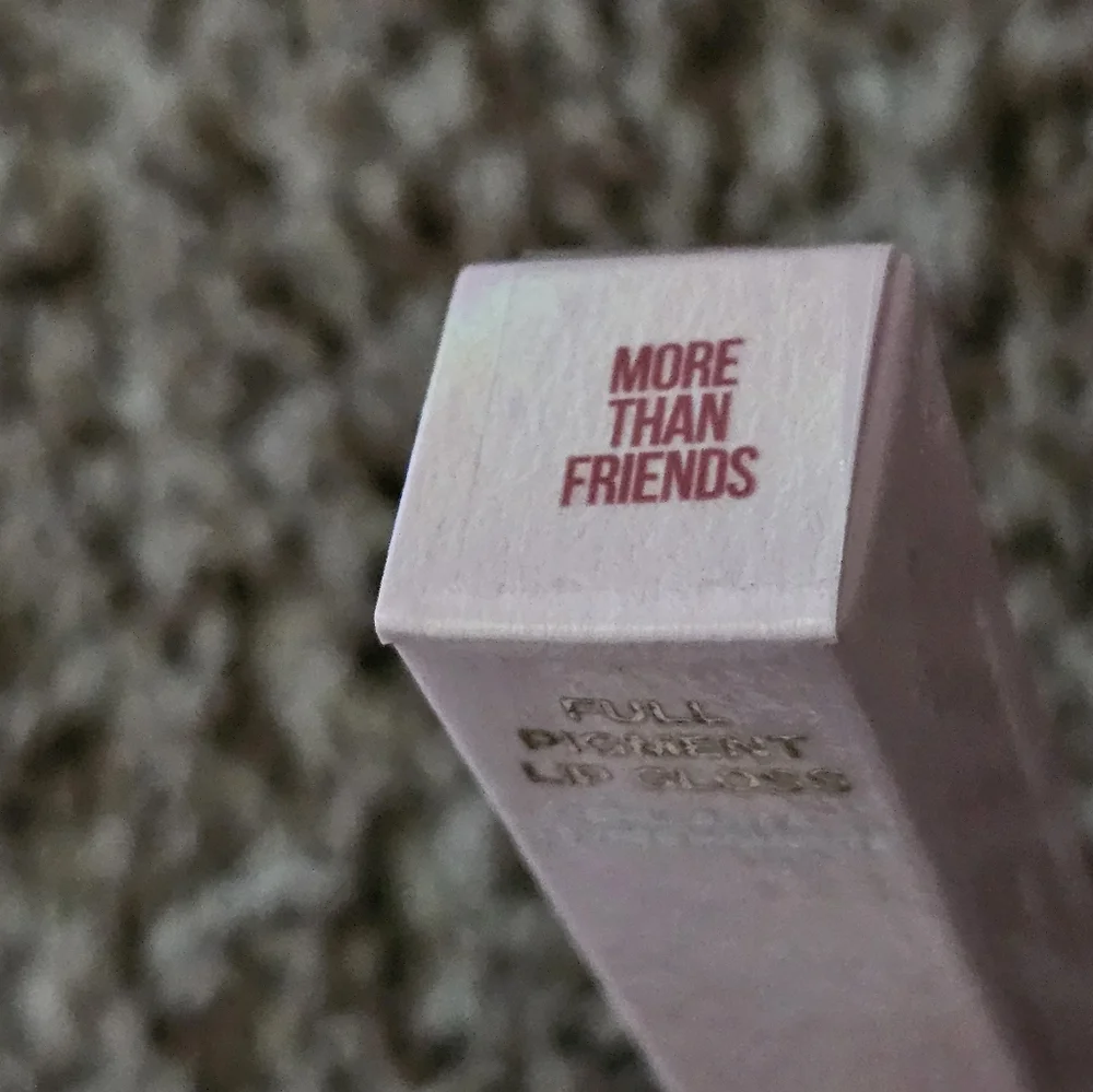 Jeffree Star Supreme Full Pigment Lipgloss More than Friends - Picture 2 of 3